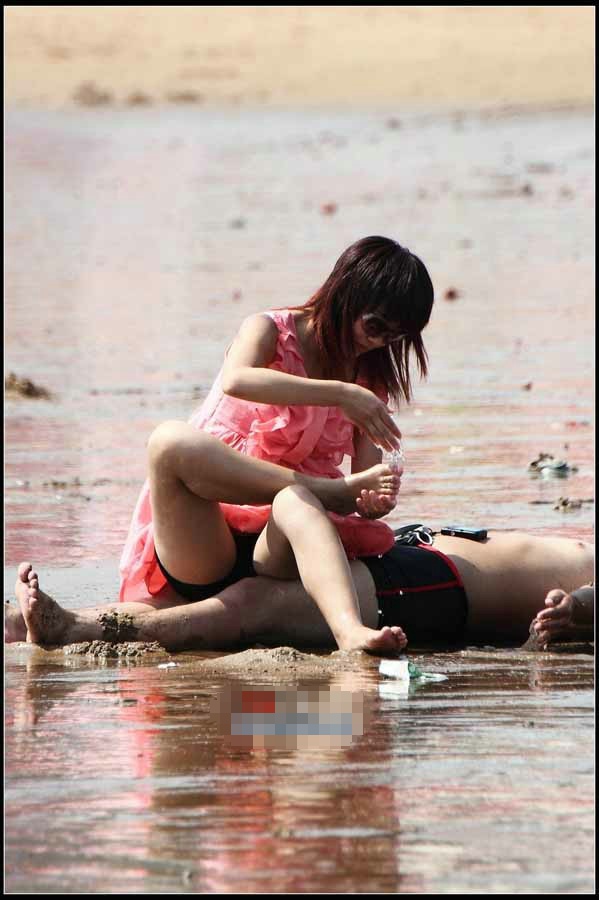 ����ɳ̲���ǶԿ��ŵ����²����գ�ͼ��